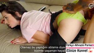 vahsi hayvanlarin ciftlesmesi  Türk hd porno online  baba kiz seks